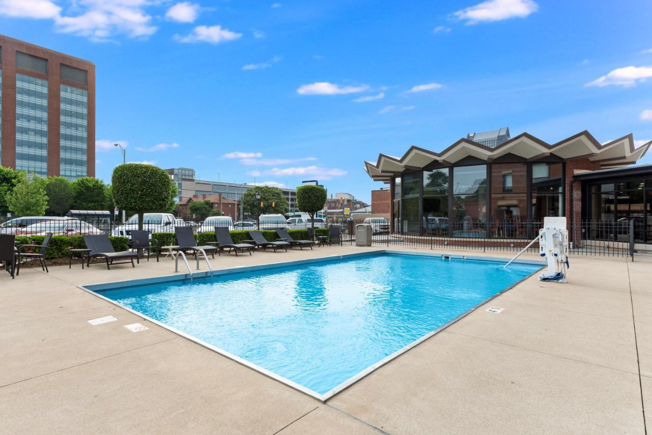 Holiday Inn Express - Columbus Downtown By Ihg Kültér fotó