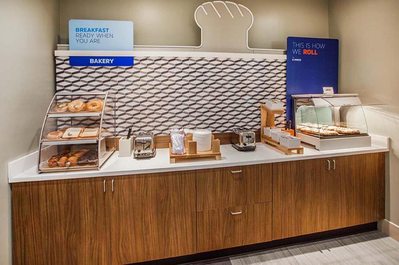 Holiday Inn Express - Columbus Downtown By Ihg Kültér fotó